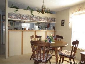 Cheery dining nook