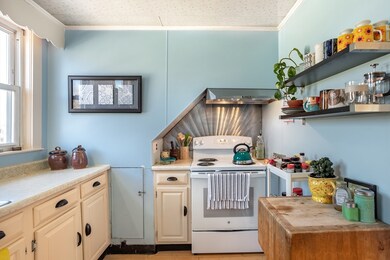 848 Fellsway, Medford, MA 02155 - photo 3