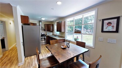 1009 Redwood Dr, Asheboro, NC 27205 - photo 6