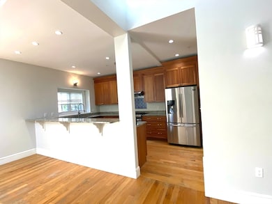 8 Courtyard Place unit 8, Lexington, MA 02420 - photo 6