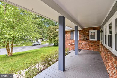 322 Beach Dr, Annapolis, MD 21403 - photo 5