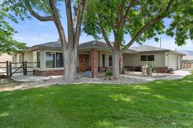 19601 Sycamore Dr, Tehachapi, CA 93561 - photo 3