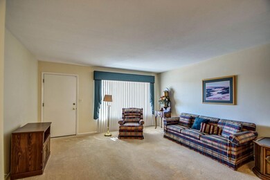 family room 1