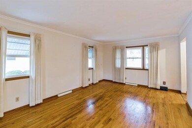 2816 Vine St, West Des Moines, IA 50265 - photo 2