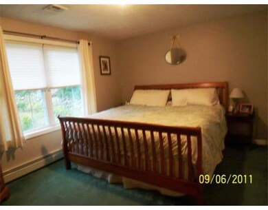 70 Ferry St unit 70, South Grafton, MA 01560 - photo 6