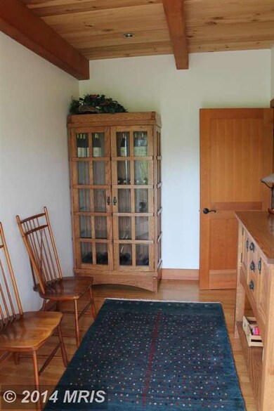 24 Sassafrass Ln, Amissville, VA 20106 - photo 5