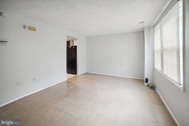 8204 Styers Ct, Laurel, MD 20723 - photo 5