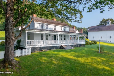 6 EXT House & Barn 5 NLR