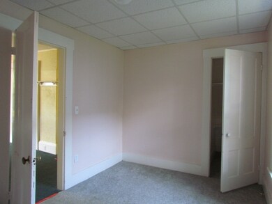 13 Madison St unit 15, Franklin, NH 03235 - photo 5