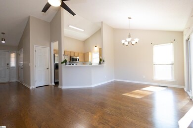 107 Golden Crest Ct, Mauldin, SC 29662 - photo 7