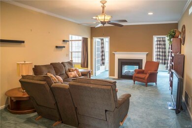 4302 Belmont Cir, Whitehall, PA 18052 - photo 6