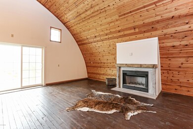 8709 Us Highway 12, Three Oaks, MI 49128 - photo 2