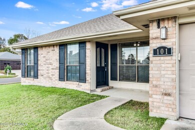 3-web-or-mls-101 Stable Creek Dr-3