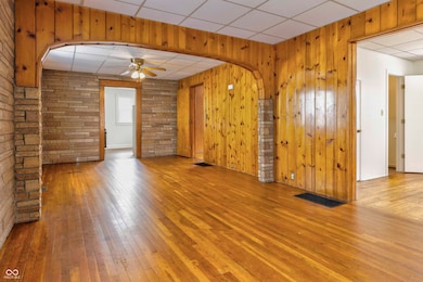 2120 George St, Anderson, IN 46016 - photo 3