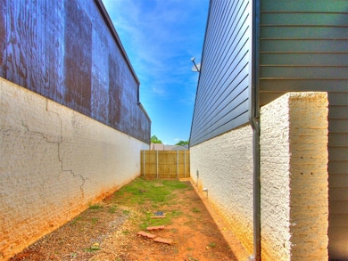 View of home's exterior