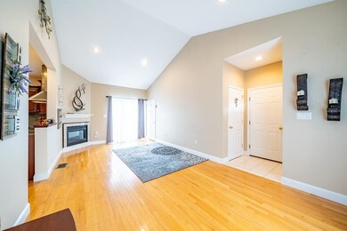 28 Mountain Village Rd, Windham, NH 03087 - photo 5