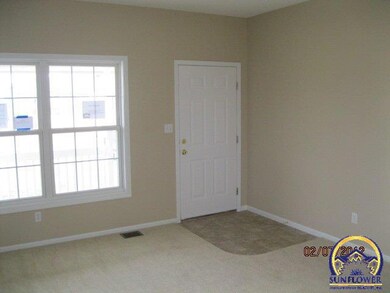 2538 SW Windslow Ct, Topeka, KS 66614 - photo 4