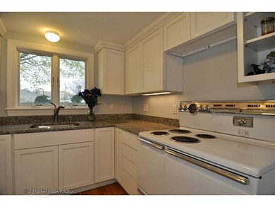 35 Winthrop St, Riverside, RI 02915 - photo 6