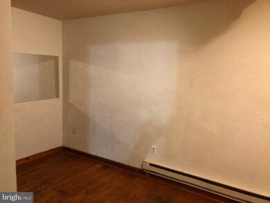 292 N Washington St unit 104, Berkeley Springs, WV 25411 - photo 6