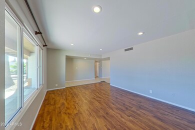 12420 N 43rd Ln Glendale AZ-print-004-00