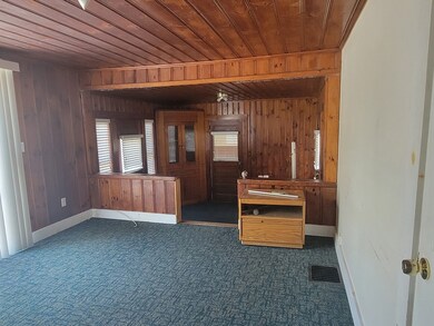 181 Daniel Shays Hwy, Orange, MA 01364 - photo 7