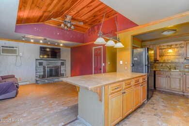 111 Hemlock Dr, Dingmans Ferry, PA 18328 - photo 6