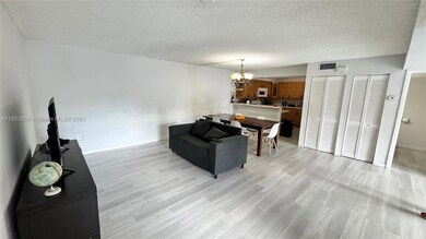15460 SW 82nd Ln unit 403, Miami, FL 33193 - photo 7