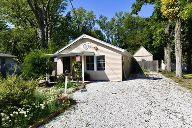 18 S 25th Ave, Beech Grove, IN 46107 - photo 2