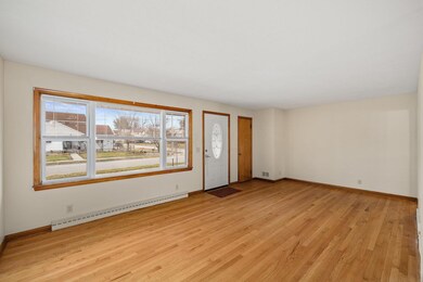 1029 S East St, Bucyrus, OH 44820 - photo 2