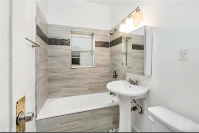 Silver Lake Towers, Los Angeles, CA 90026 - photo 6