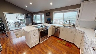 401 Kings Ln, Asotin, WA 99402 - photo 7