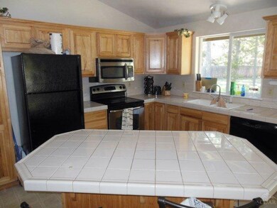 17246 Indio Rd, Bend, OR 97707 - photo 4