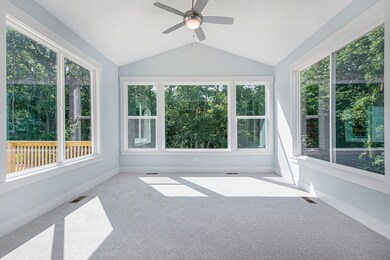 2846ProvinOaksCtNE-13- (1)