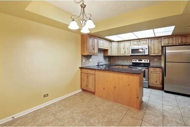 702 Waukegan Rd unit A408, Glenview, IL 60025 - photo 6