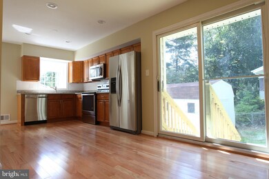 4106 Elizabeth St, Rockville, MD 20853 - photo 5