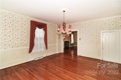 604 Davie Ave, Statesville, NC 28677 - photo 7