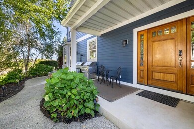 03_631UptonDrive_84_Entryway_LowRes