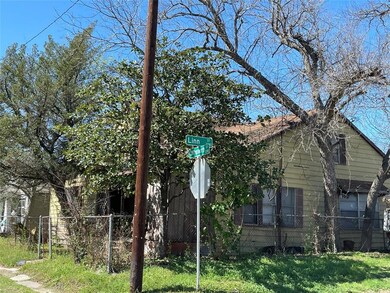 3301 Collingsworth St, Houston, TX 77026 - photo 3