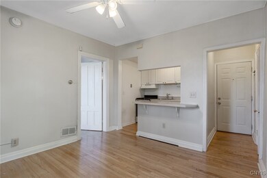 101 Comstock Ave, Syracuse, NY 13210 - photo 4