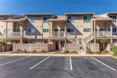 15 Deallyon Ave unit 17, Hilton Head Island, SC 29928 - photo 2