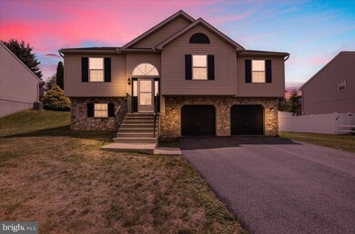 319 Winding Way, Womelsdorf, PA 19567 - photo 4
