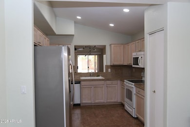 2228 E Aire Libre Ave, Phoenix, AZ 85022 - photo 3