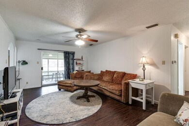 606 S Hyde Park Ave, Denison, TX 75020 - photo 5