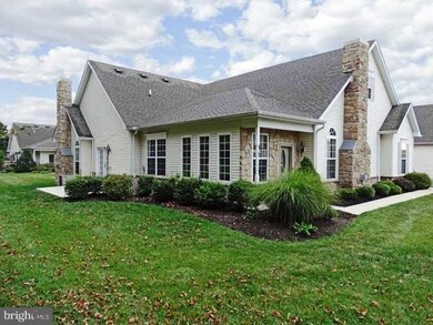 2030 Rose Dr, Pennsburg, PA 18073 - photo 2