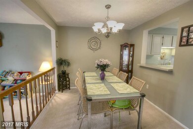 19051 Partridge Wood Dr, Germantown, MD 20874 - photo 6