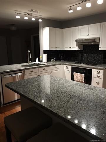 9135 Agnes Park Ln, Huntersville, NC 28078 - photo 3