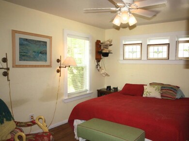 207 E Randall St, Beeville, TX 78102 - photo 7