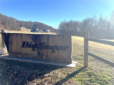 Entrance into the neighborhood