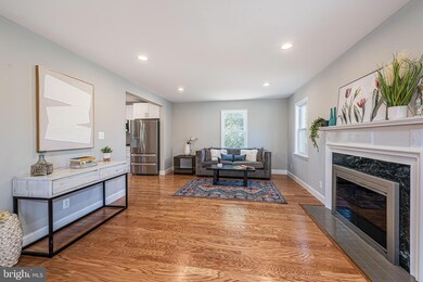 7002 York Rd, Baltimore, MD 21212 - photo 2