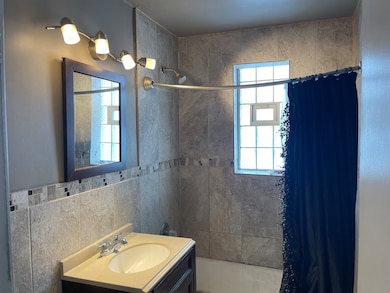 907 N Raynor Ave unit 907, Joliet, IL 60435 - photo 6